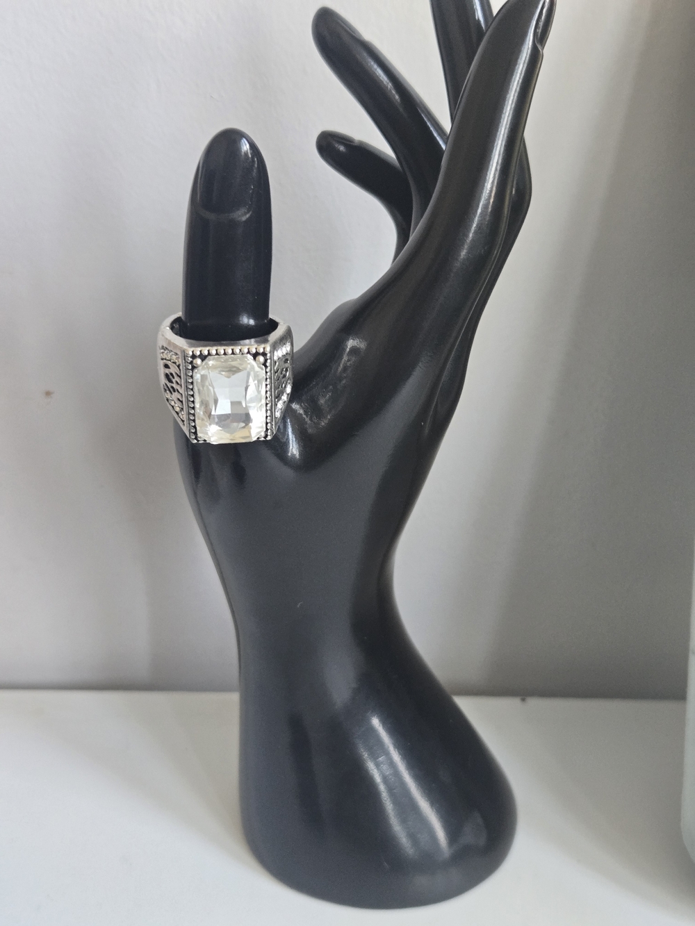 Ring - Picture 6 of 6